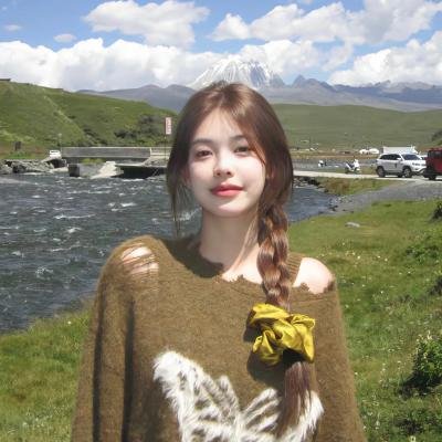 玉女含苞朵朵开